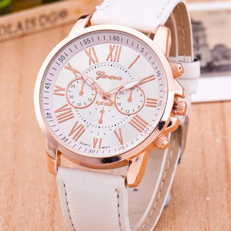 Fashion Women's Quartz Watch And Bracelet Set